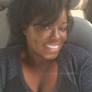 Meet your Posher, Vanessa